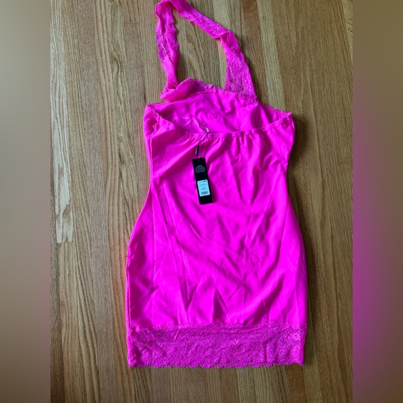 FASHIONNOVA PINK MINI DRESS Size M never worn - Picture 3 of 3